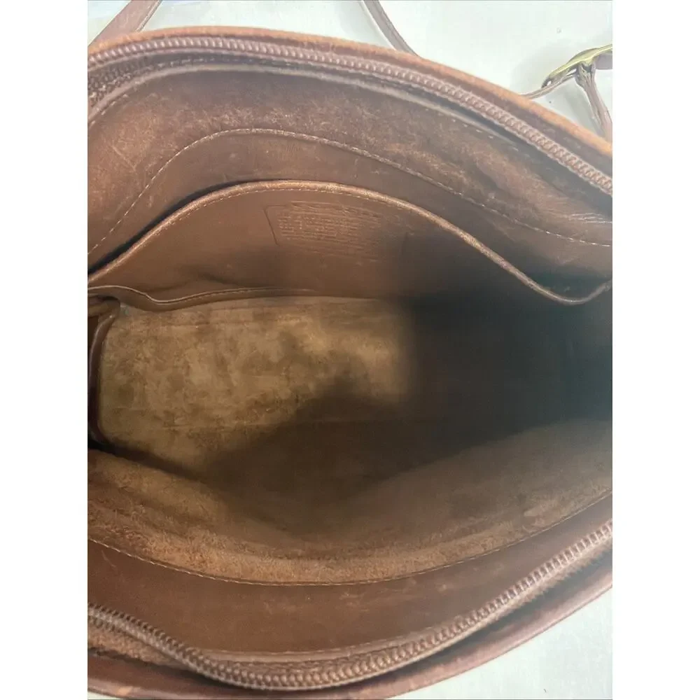 Vintage Coach Crossbody/ Messenger Bag Leather 0101-308